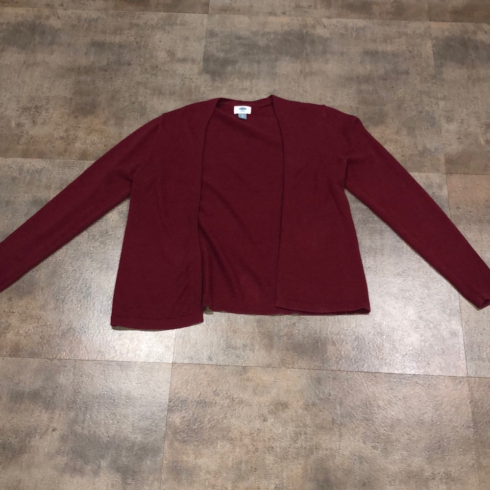 marroon cardigan